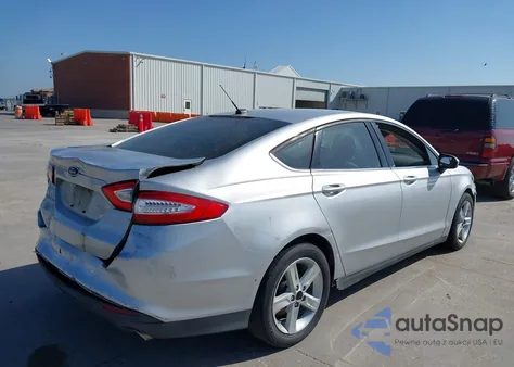 2014 Ford Fusion S z USA, uszkodzony, nr VIN 3FA6P0G7XER336874